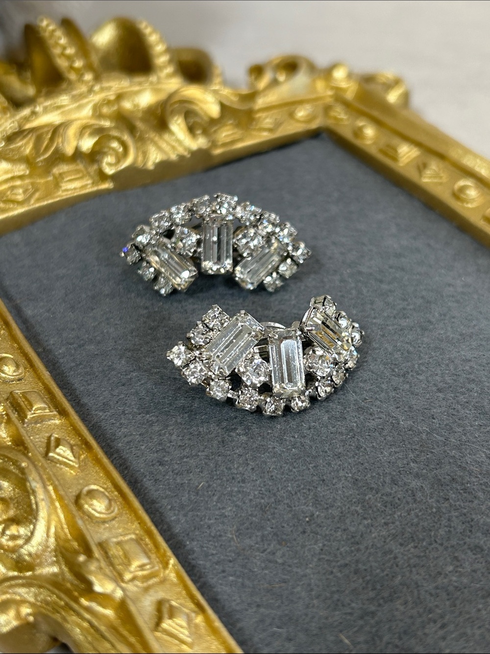 Vintage Crystal Cluster Silver Clip-On Earrings - Brilliance in Silver